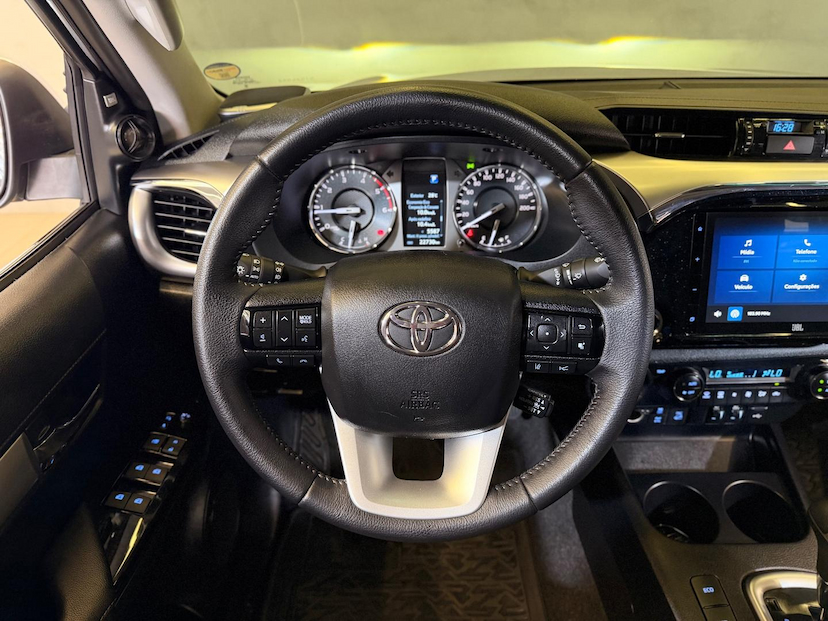 Foto do veículo TOYOTA HILUX  CD SRX 4X4 2.8 TDI 16V DIESEL AUT 2025 22.157 KM 305.900,00