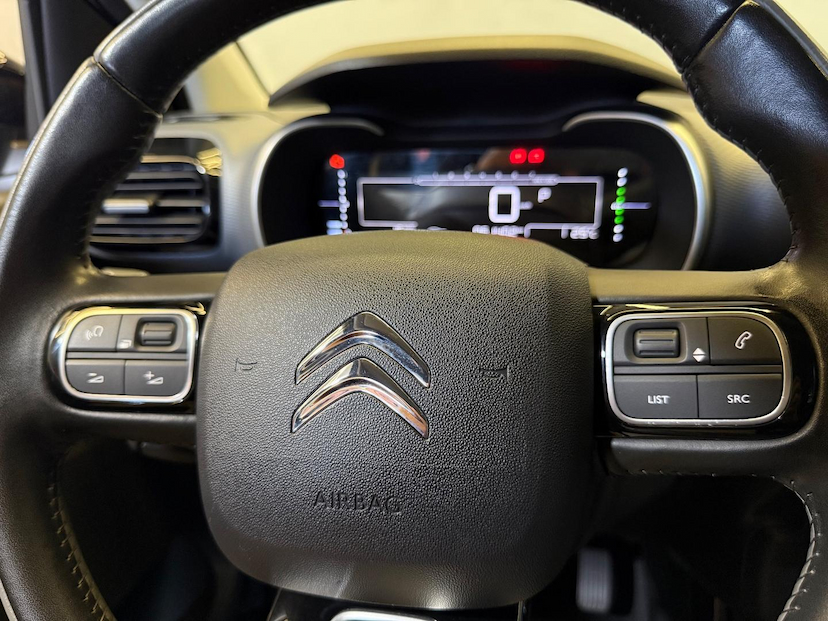 Foto do veículo CITROËN C4 CACTUS C4CACTUS SHINE T 2021 61.393 KM 84.900,00