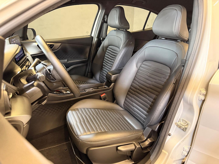 Foto do veículo FIAT FASTBACK  TURBO 270 2023 40.000 KM 116.900,00