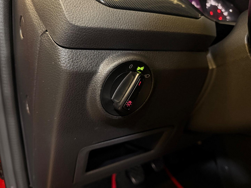 Foto do veículo VOLKSWAGEN SAVEIRO NOVA  TL MBVS 2020 87.556 KM 67.900,00