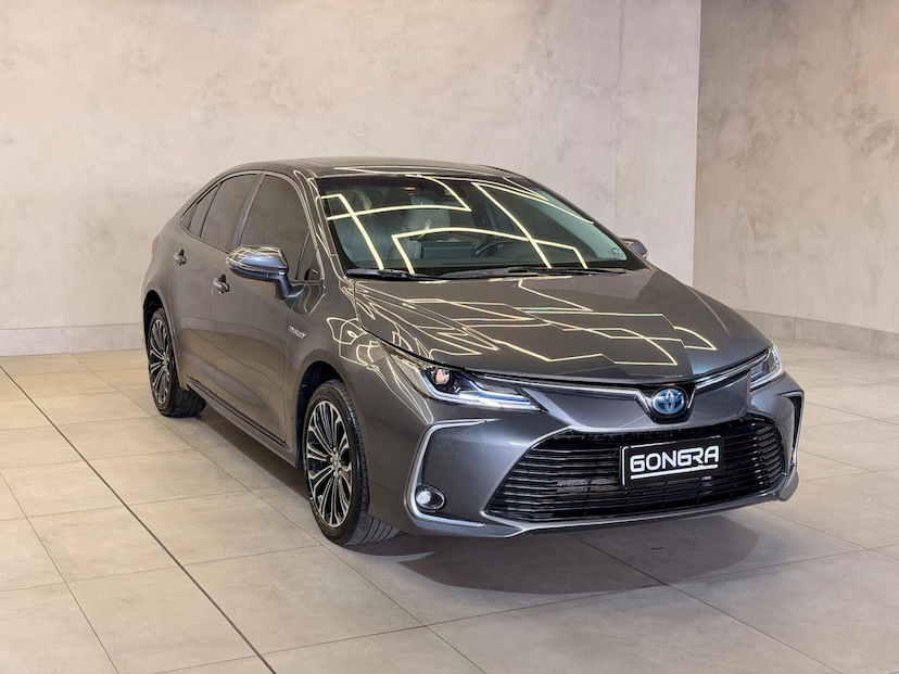 Foto do veículo TOYOTA COROLLA  APREMIUMH 2022 63.261 KM 142.900,00