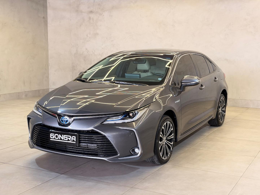 Foto do veículo TOYOTA COROLLA  APREMIUMH 2022 63.261 KM 142.900,00