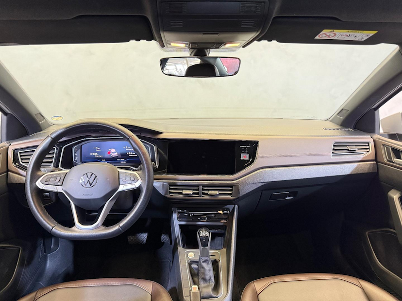 Foto do veículo VOLKSWAGEN VIRTUS  HL AC 2023 12.975 KM 115.900,00
