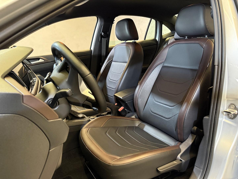 Foto do veículo VOLKSWAGEN VIRTUS  HL AC 2023 12.975 KM 115.900,00