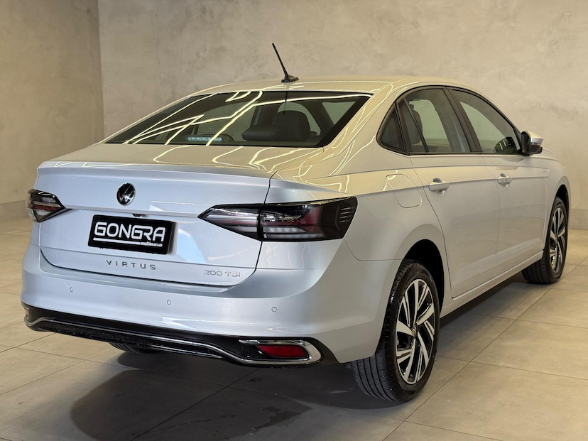 Foto do veículo VOLKSWAGEN VIRTUS  HL AC 2023 12.975 KM 115.900,00