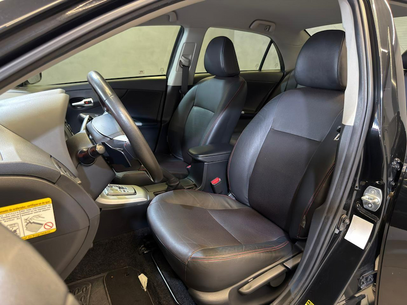 Foto do veículo TOYOTA COROLLA  XRS FLEX 2014 77.100 KM 78.900,00