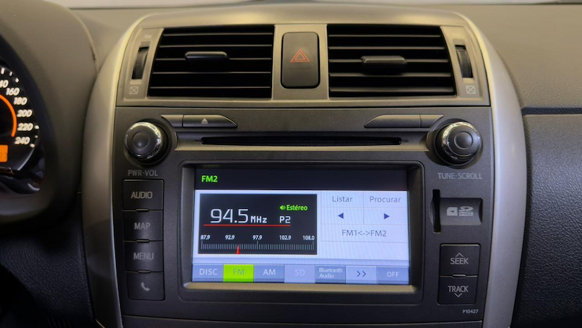 Foto do veículo TOYOTA COROLLA  XRS FLEX 2014 77.100 KM 78.900,00