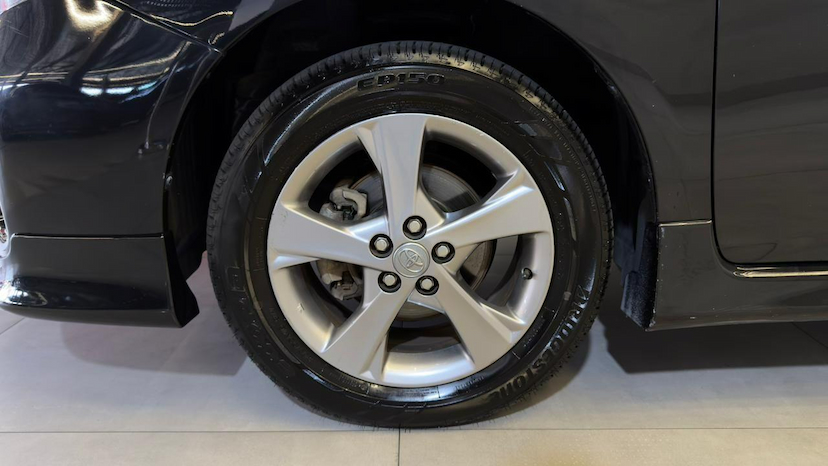 Foto do veículo TOYOTA COROLLA  XRS FLEX 2014 77.100 KM 78.900,00