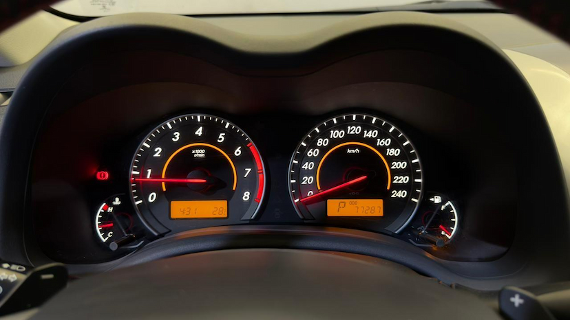 Foto do veículo TOYOTA COROLLA  XRS FLEX 2014 77.100 KM 78.900,00