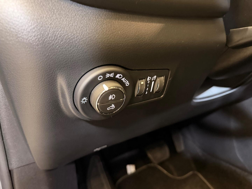 Foto do veículo RAM RAMPAGE  LARAMIE 2.0 GAS 2025 2.906 KM 222.900,00