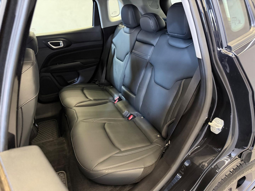 Foto do veículo JEEP COMPASS  SPORT TURBO 2025 11 KM 148.900,00