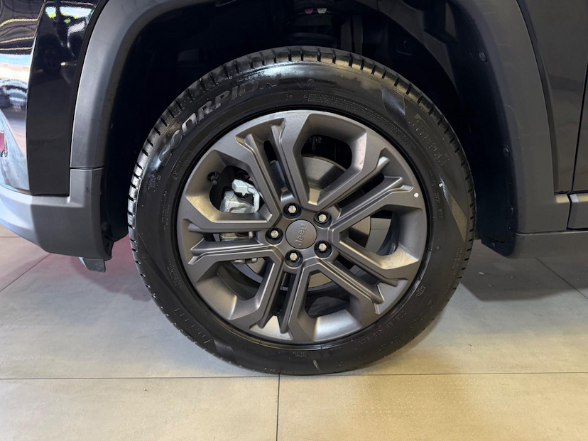 Foto do veículo JEEP COMPASS  SPORT TURBO 2025 11 KM 148.900,00