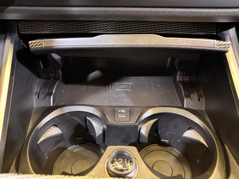 Foto do veículo BMW 320I A 2.0 TB M SPORT ACTIVEFLEX 16V 4P 2022 37.035 KM 238.900,00