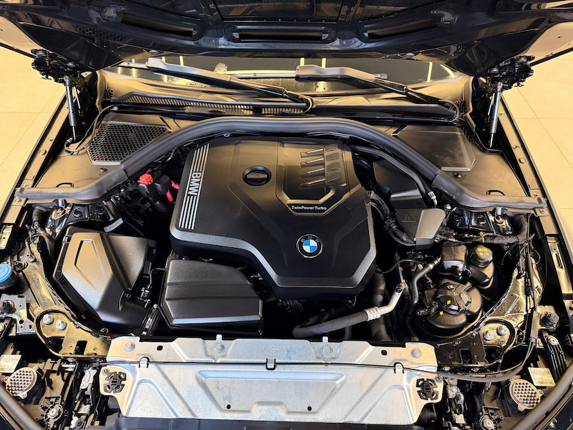 Foto do veículo BMW 320I A 2.0 TB M SPORT ACTIVEFLEX 16V 4P 2022 37.035 KM 238.900,00