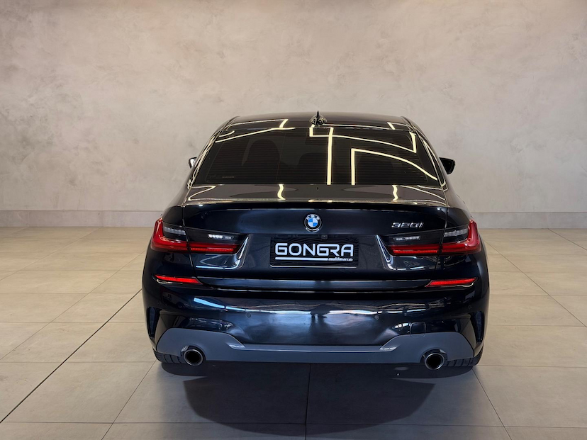 Foto do veículo BMW 320I A 2.0 TB M SPORT ACTIVEFLEX 16V 4P 2022 37.035 KM 238.900,00