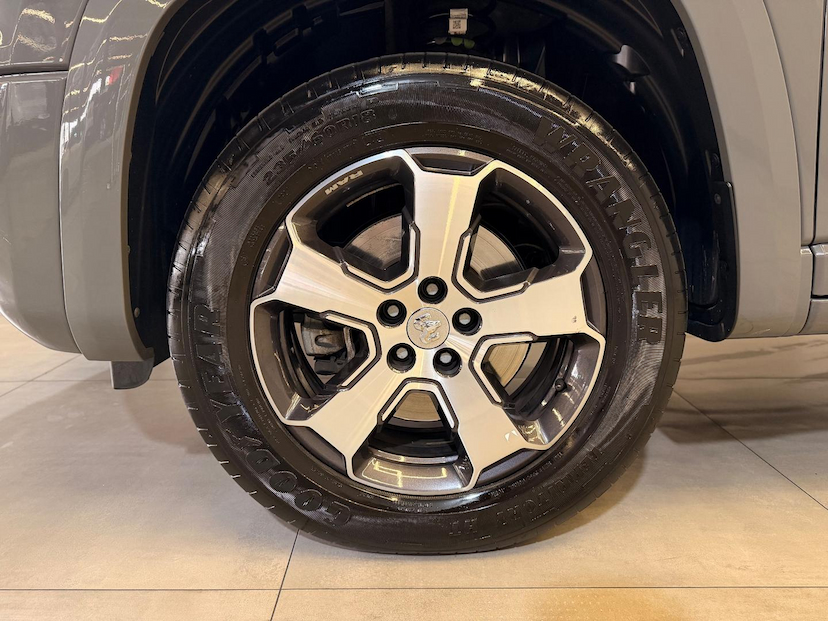 Foto do veículo RAM RAMPAGE  LARAMIE 2.0 GAS 2024 23.950 KM 205.900,00