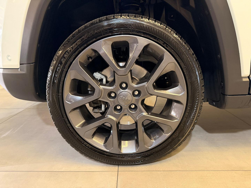 Foto do veículo JEEP COMPASS  S 2.0 4X4 TB 16V DIESEL AUT. 2021 54.587 KM 132.900,00