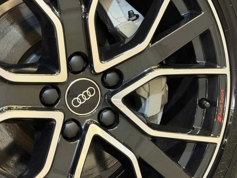 Foto do veículo AUDI Q5  2.0 TFSI 2025 50 KM 369.900,00