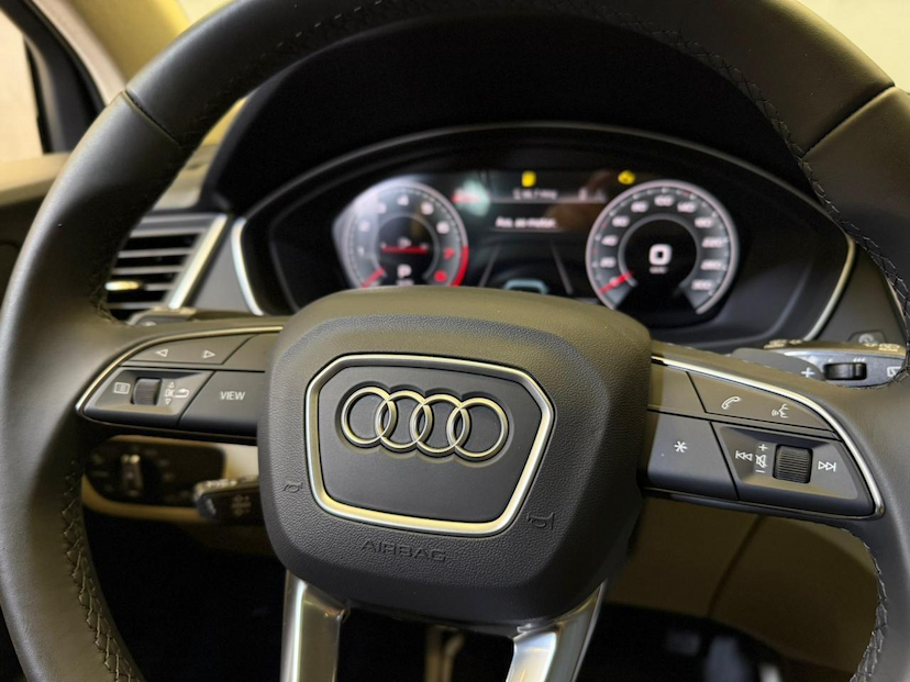 Foto do veículo AUDI Q5  2.0 TFSI 2025 50 KM 369.900,00