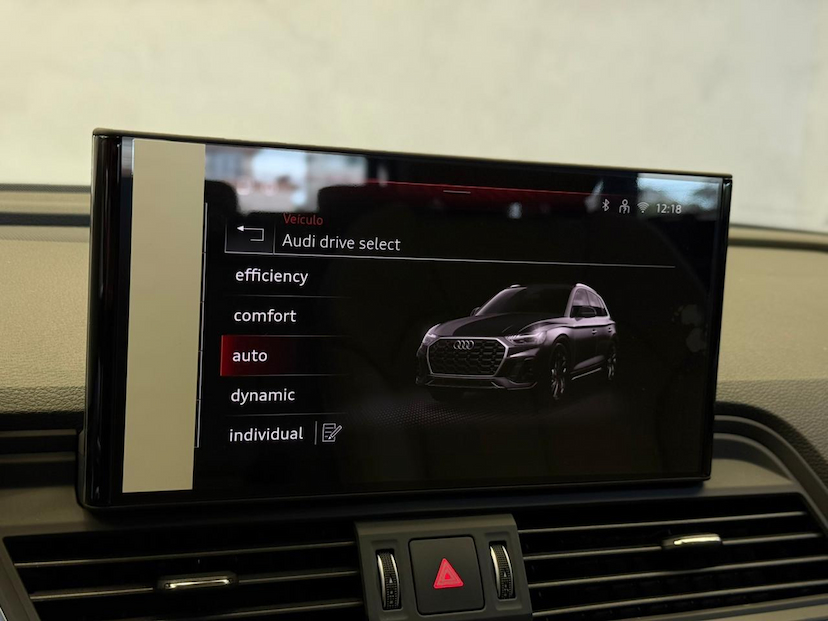 Foto do veículo AUDI Q5  2.0 TFSI 2025 50 KM 369.900,00