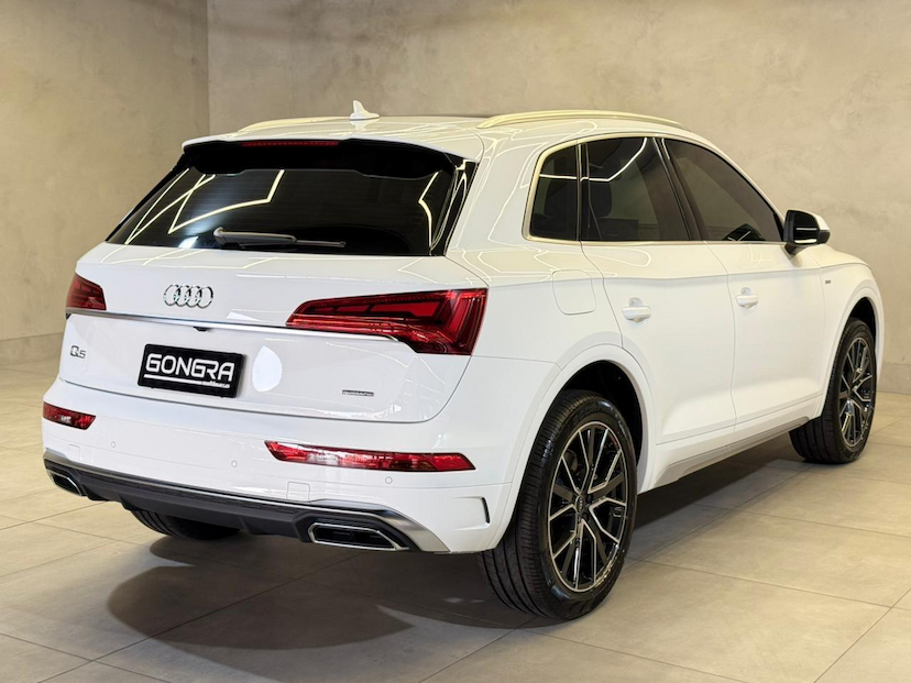 Foto do veículo AUDI Q5  2.0 TFSI 2025 50 KM 369.900,00