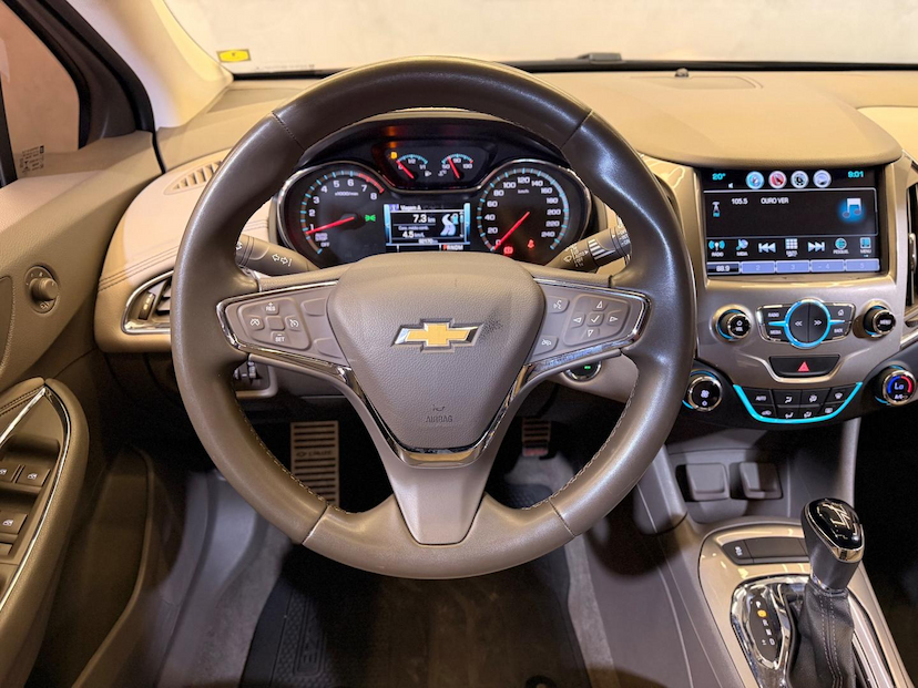 Foto do veículo CHEVROLET CRUZE  LTZ 1.4 TURBO ECOTEC 16V FLEX AUT. 2018 82.004 KM 95.900,00