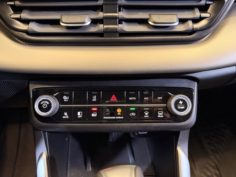 Foto do veículo FIAT FASTBACK  AUDACE 2023 29.021 KM 109.900,00