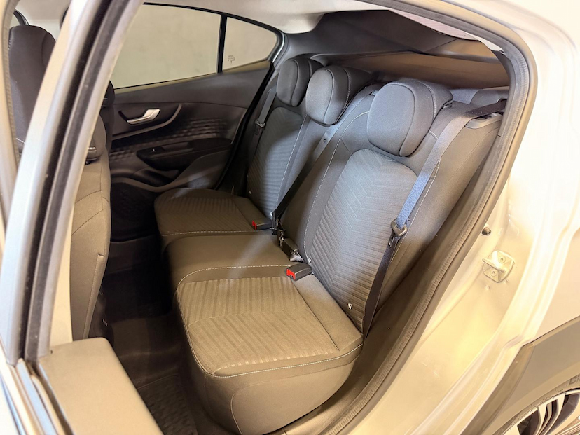 Foto do veículo FIAT FASTBACK  AUDACE 2023 29.021 KM 109.900,00