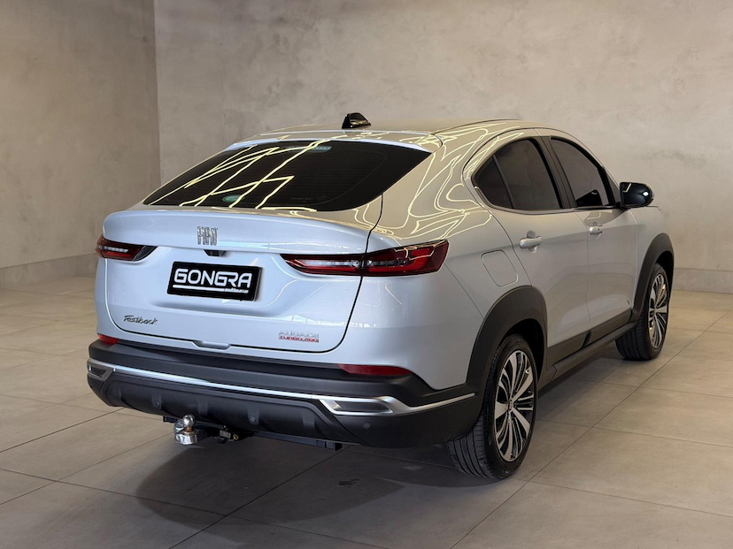 Foto do veículo FIAT FASTBACK  AUDACE 2023 29.021 KM 109.900,00