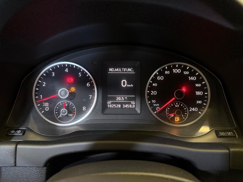 Foto do veículo VOLKSWAGEN TIGUAN  1.4TSI 2017 102.465 KM 84.900,00