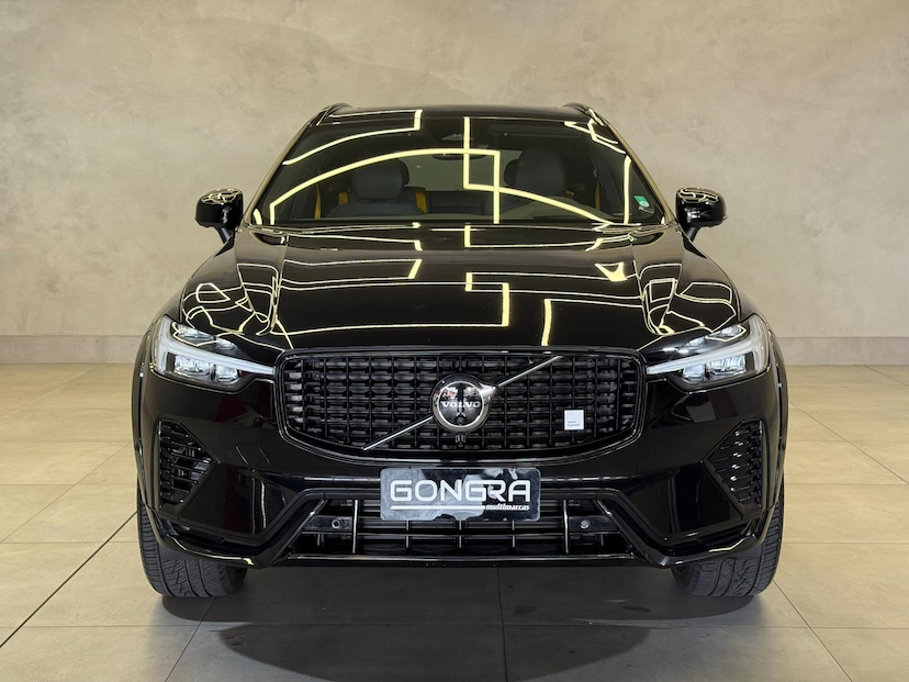 Foto do veículo VOLVO XC60  T8 POLESTAR 2023 26.411 KM 319.900,00