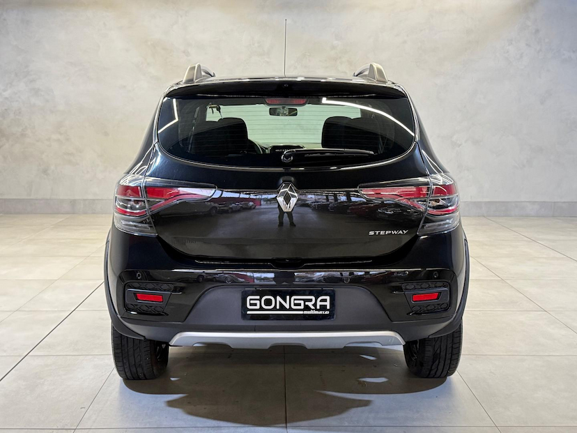 Foto do veículo RENAULT SANDERO  SZE16MT 2022 58.301 KM 69.900,00