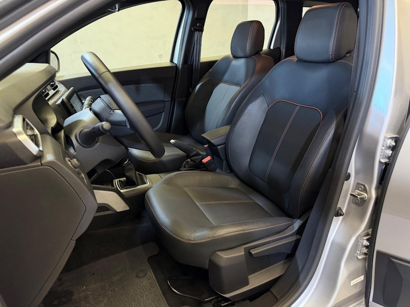 Foto do veículo RENAULT DUSTER  ICONIC 1.3 TB 16V FLEX AUT. 2026 7.800 KM 124.900,00