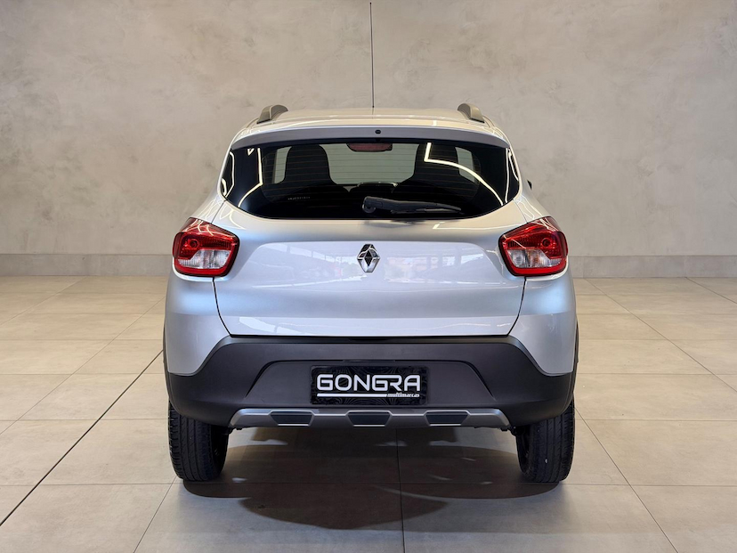 Foto do veículo RENAULT KWID  OUTSIDER 1.0 FLEX 12V 5P MEC 2022 58.047 KM 54.900,00