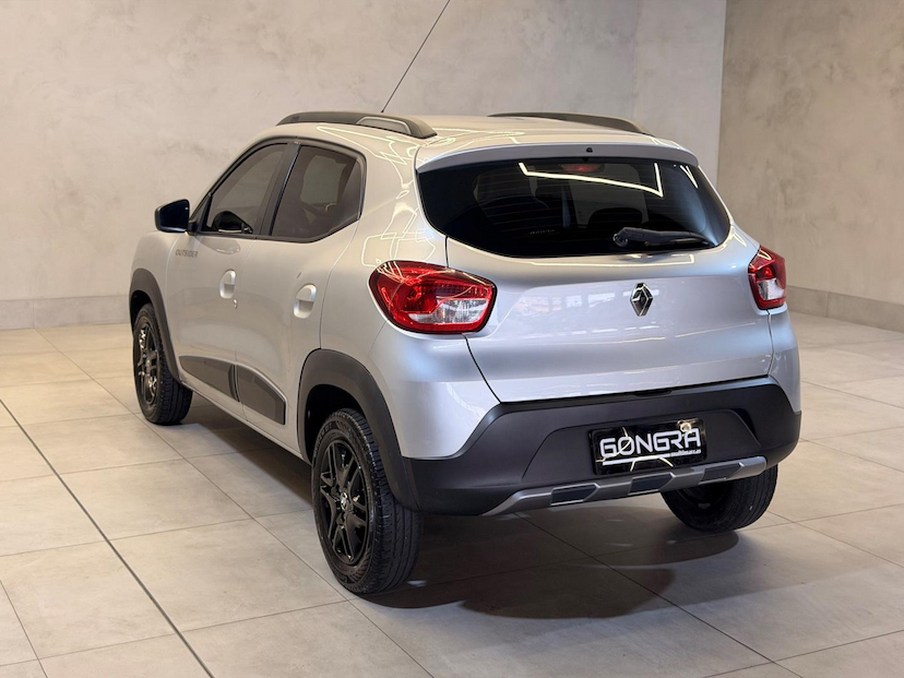 Foto do veículo RENAULT KWID  OUTSIDER 1.0 FLEX 12V 5P MEC 2022 58.047 KM 54.900,00