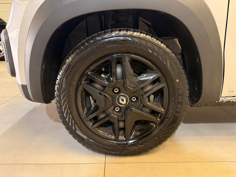 Foto do veículo RENAULT KWID  OUTSIDER 1.0 FLEX 12V 5P MEC 2022 58.047 KM 54.900,00