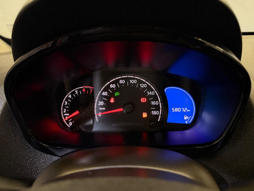 Foto do veículo RENAULT KWID  OUTSIDER 1.0 FLEX 12V 5P MEC 2022 58.047 KM 54.900,00