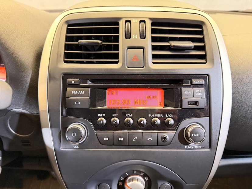 Foto do veículo NISSAN MARCH  16SV 2016 1.511.958 KM 46.900,00