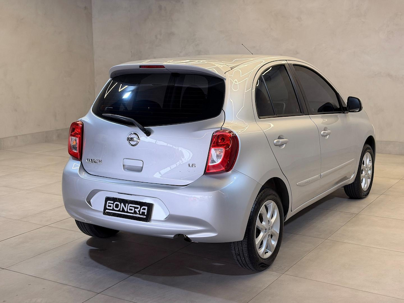 Foto do veículo NISSAN MARCH  16SV 2016 1.511.958 KM 46.900,00