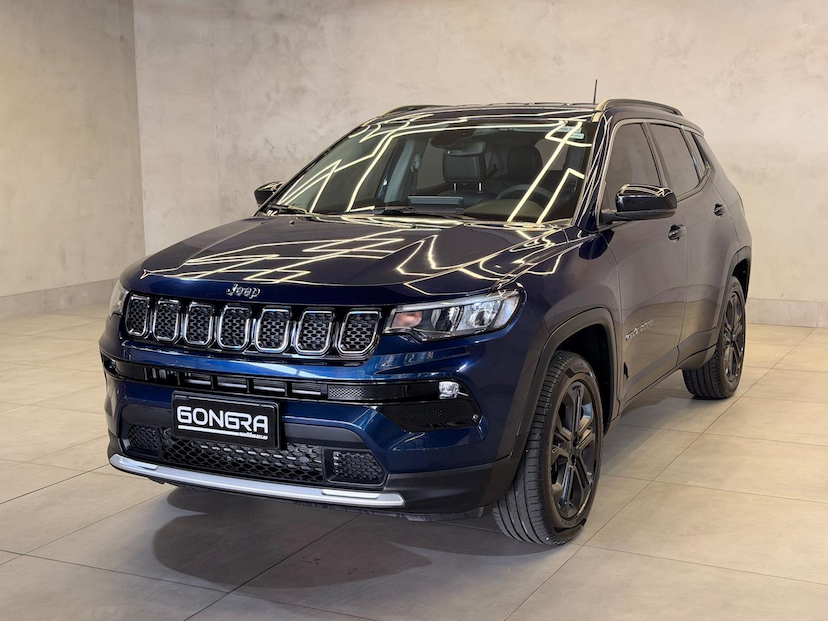 Foto do veículo JEEP COMPASS  LONG. T270 1.3 TB 4X2 FLEX AUT. 2022 61.943 KM 118.900,00