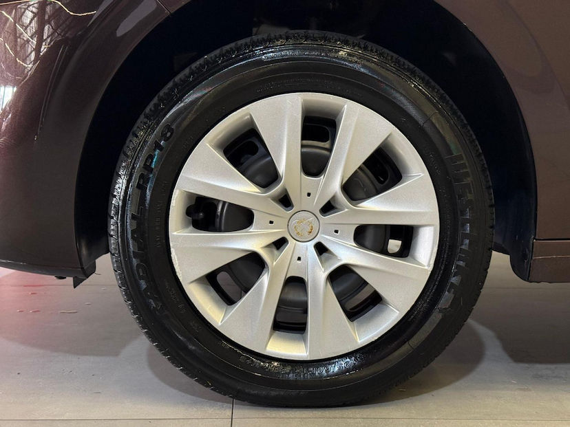 Foto do veículo PEUGEOT 208  ACTIVE 2014 84.000 KM 42.900,00