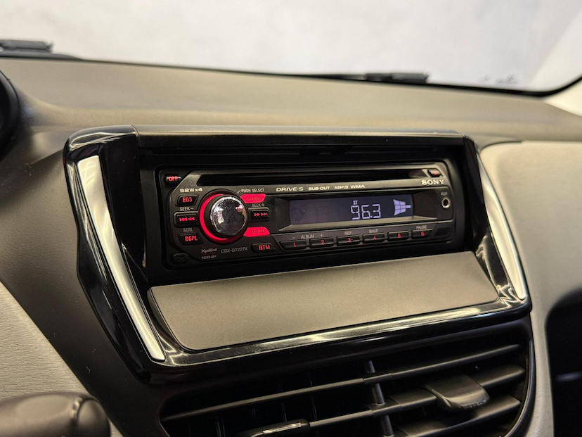 Foto do veículo PEUGEOT 208  ACTIVE 2014 84.000 KM 42.900,00