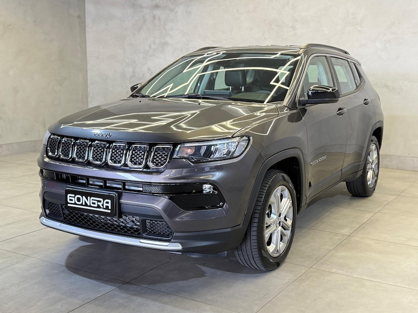 Foto do veículo JEEP COMPASS  LONG TF 2022 6.245 KM 132.900,00