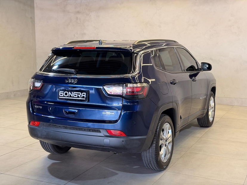 Foto do veículo JEEP COMPASS  LONG TF 2022 13.391 KM 132.900,00