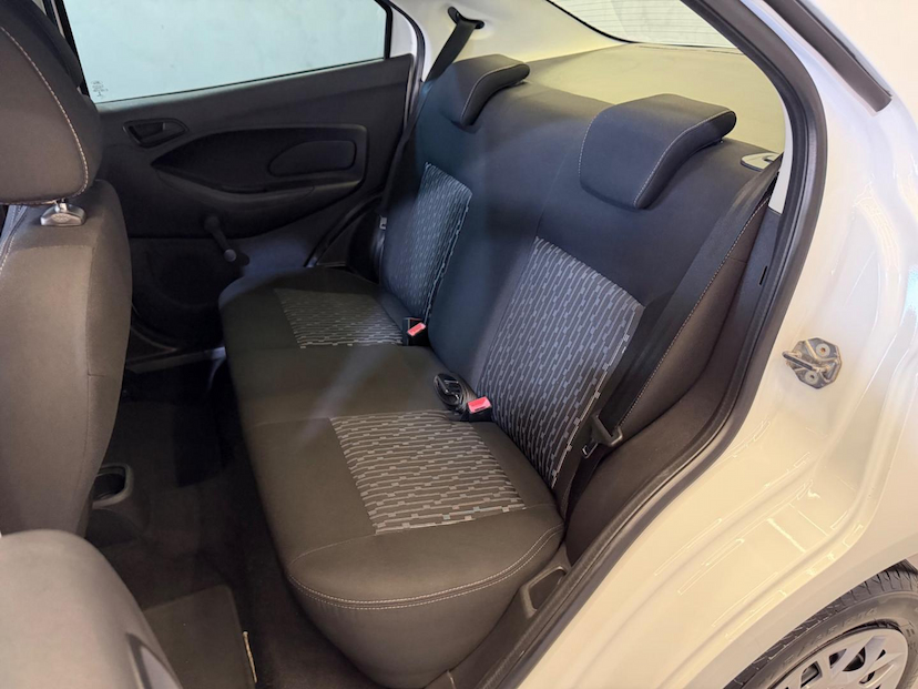 Foto do veículo FORD KA  SE 1.5 SD 2015 85.531 KM 42.900,00