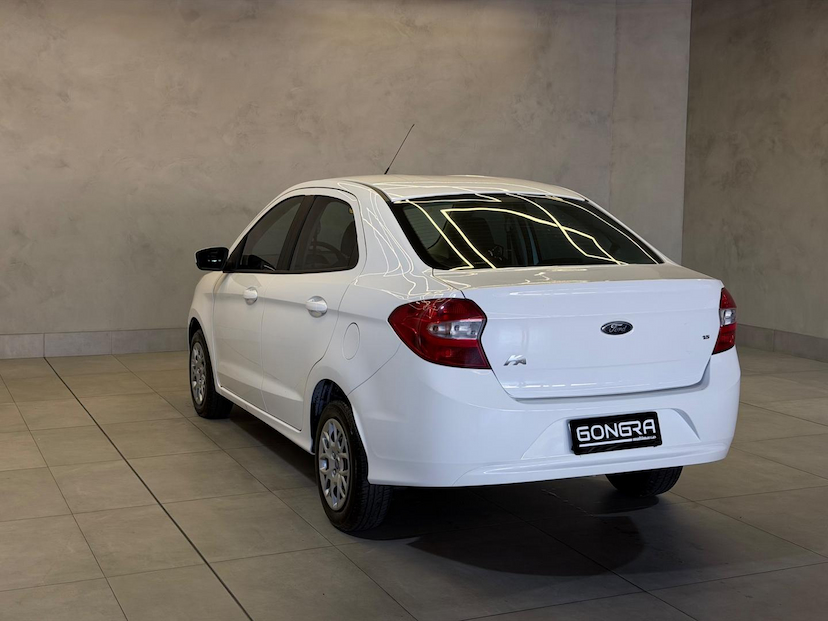 Foto do veículo FORD KA  SE 1.5 SD 2015 85.531 KM 42.900,00