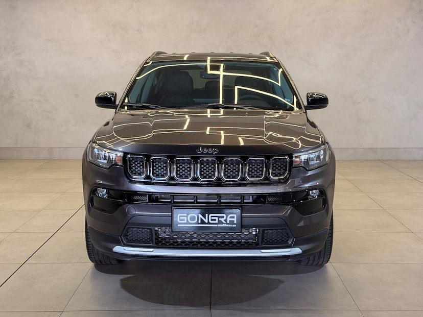 Foto do veículo JEEP COMPASS  LONG. T270 1.3 TB 4X2 FLEX AUT. 2024 27.824 KM 138.900,00