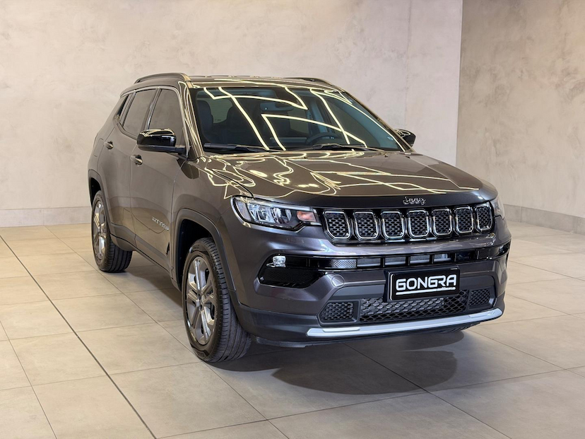 Foto do veículo JEEP COMPASS  LONG. T270 1.3 TB 4X2 FLEX AUT. 2024 27.824 KM 138.900,00
