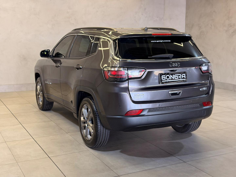 Foto do veículo JEEP COMPASS  LONG. T270 1.3 TB 4X2 FLEX AUT. 2024 27.824 KM 138.900,00