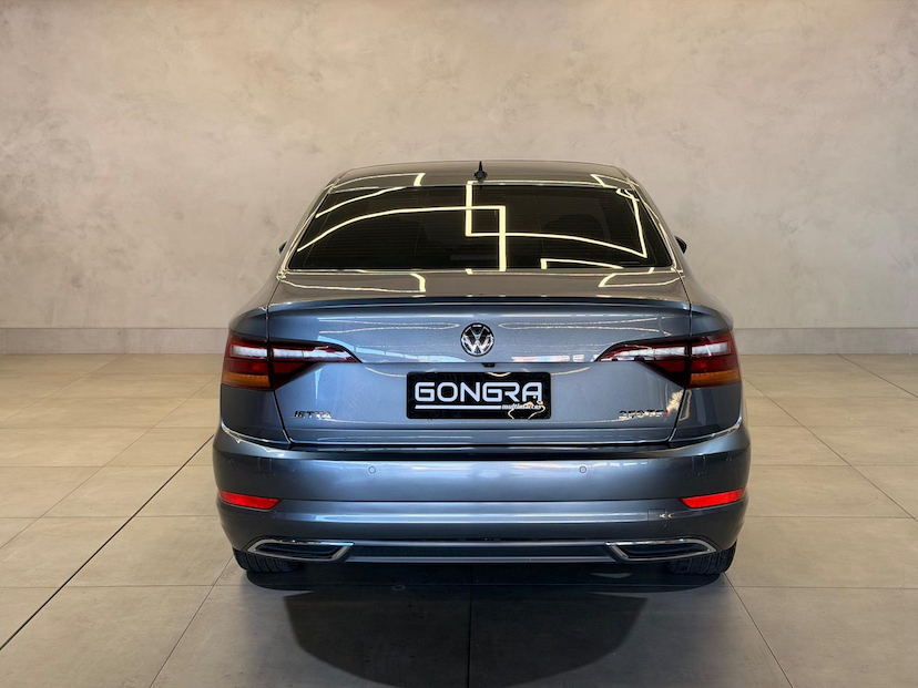 Foto do veículo VOLKSWAGEN JETTA  R-LINE 250 TSI 1.4 FLEX 16V AUT. 2019 84.320 KM 115.900,00